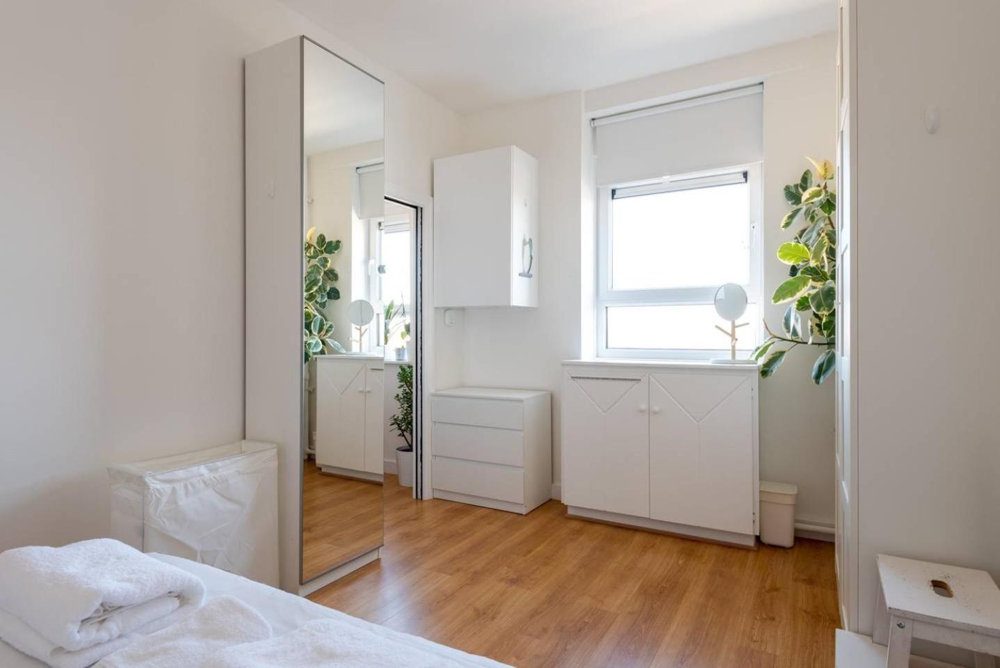 Guestready - 1Br Flat Ideally Located In Zone 2 Fits 3 Apartment ลอนดอน ภายนอก รูปภาพ