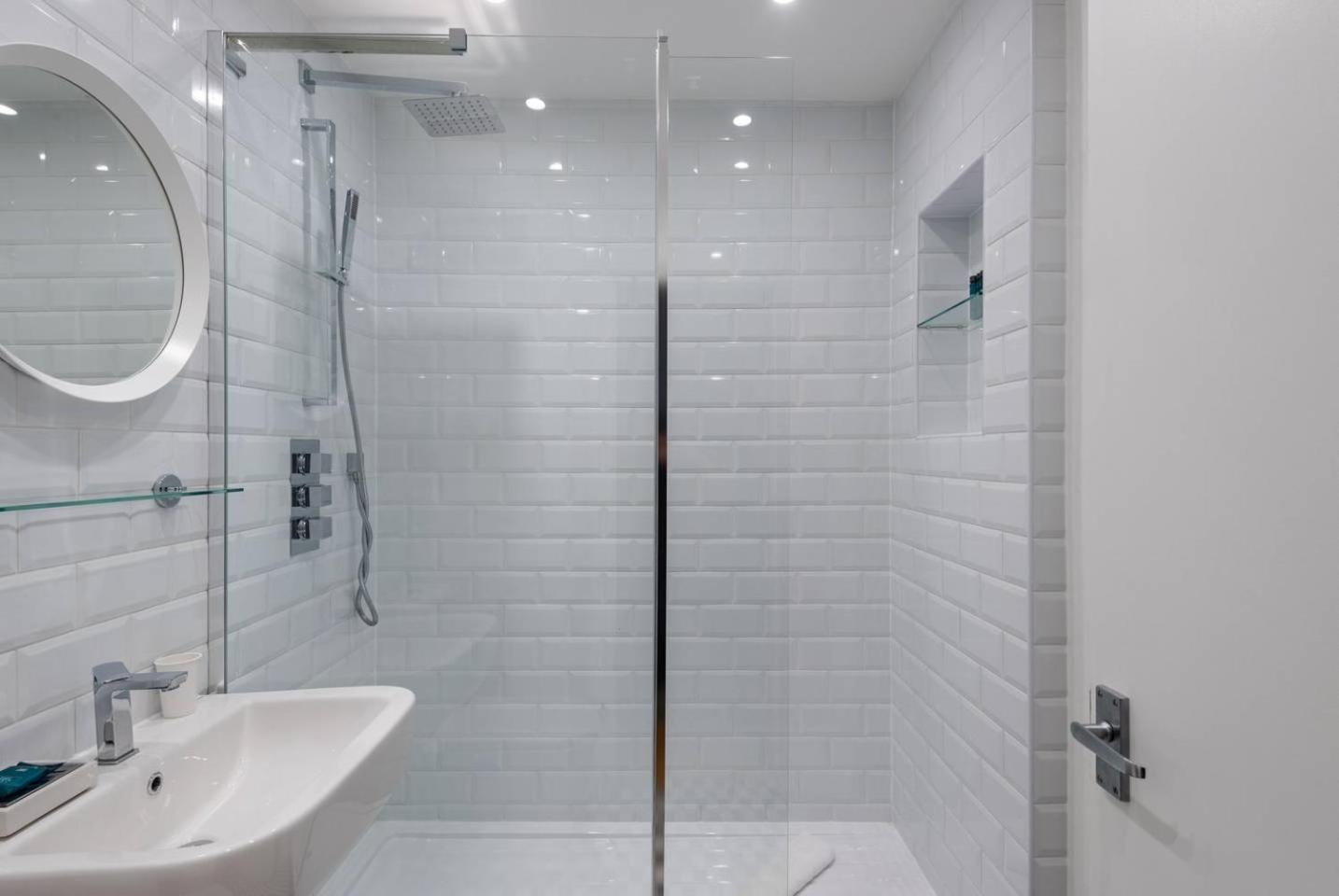 Guestready - 1Br Flat Ideally Located In Zone 2 Fits 3 Apartment ลอนดอน ภายนอก รูปภาพ
